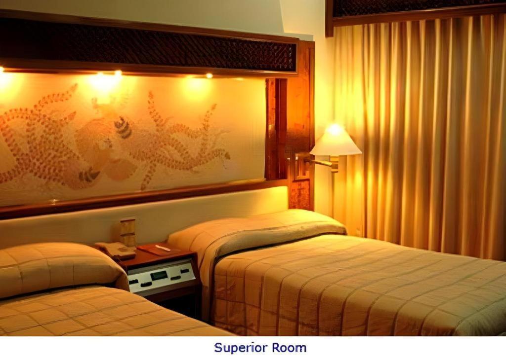 Kartika Chandra Hotel Jakarta Luaran gambar