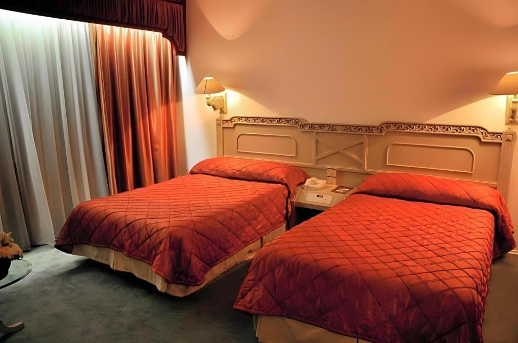 Kartika Chandra Hotel Jakarta Luaran gambar