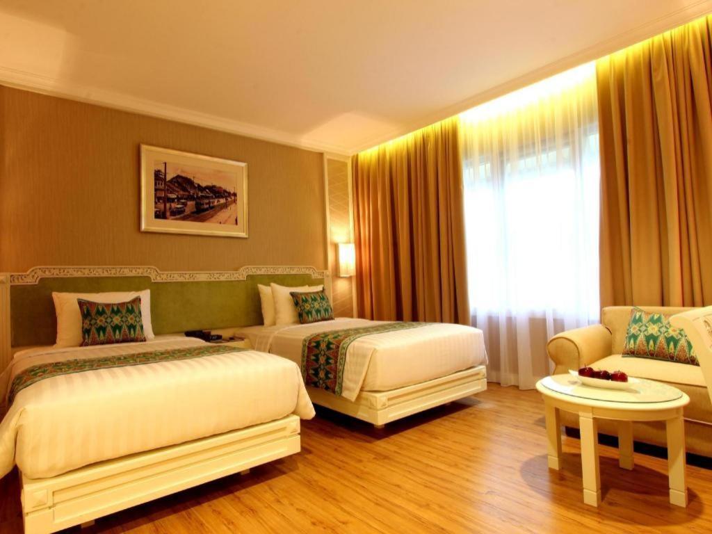 Kartika Chandra Hotel Jakarta Luaran gambar